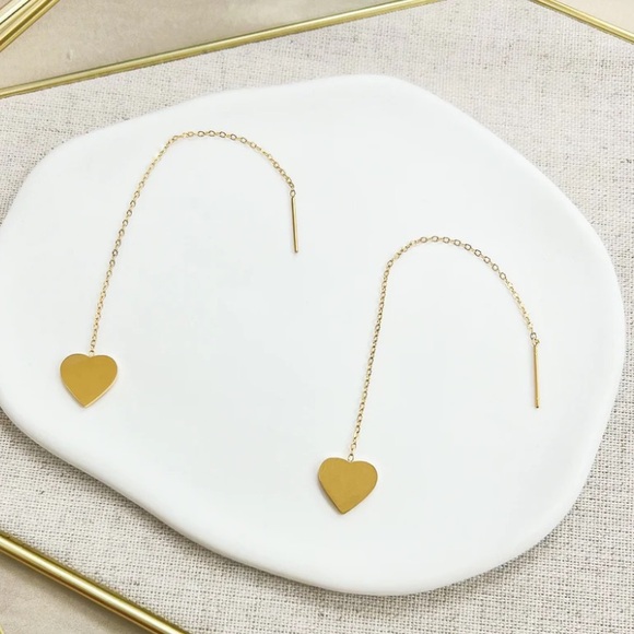 Chain stainless steel heart ❤️ earring. Color: Gold- Chic & Romantic - Picture 1 of 1